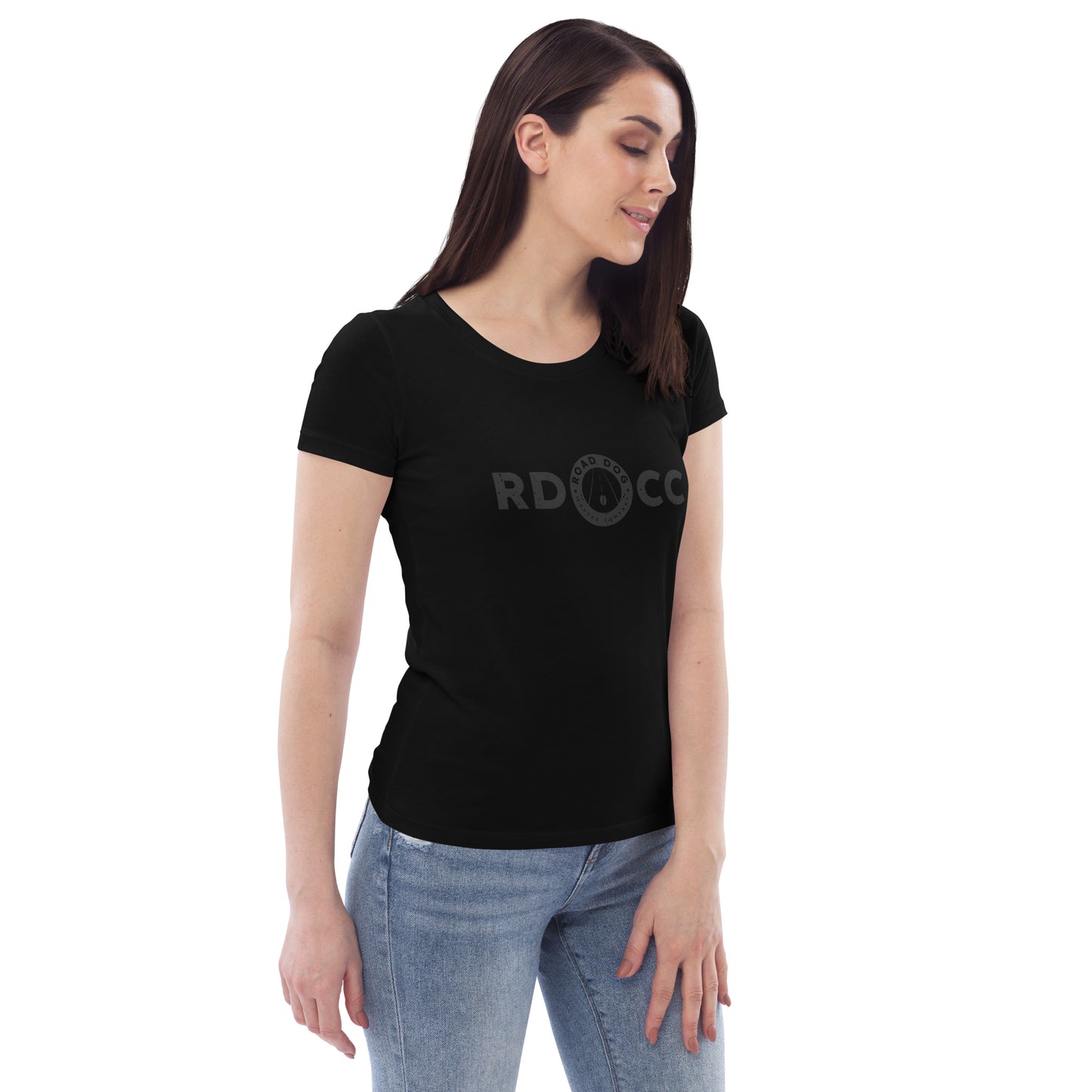 WOMEN'S FITTED RDCC/MEDALLION TEE