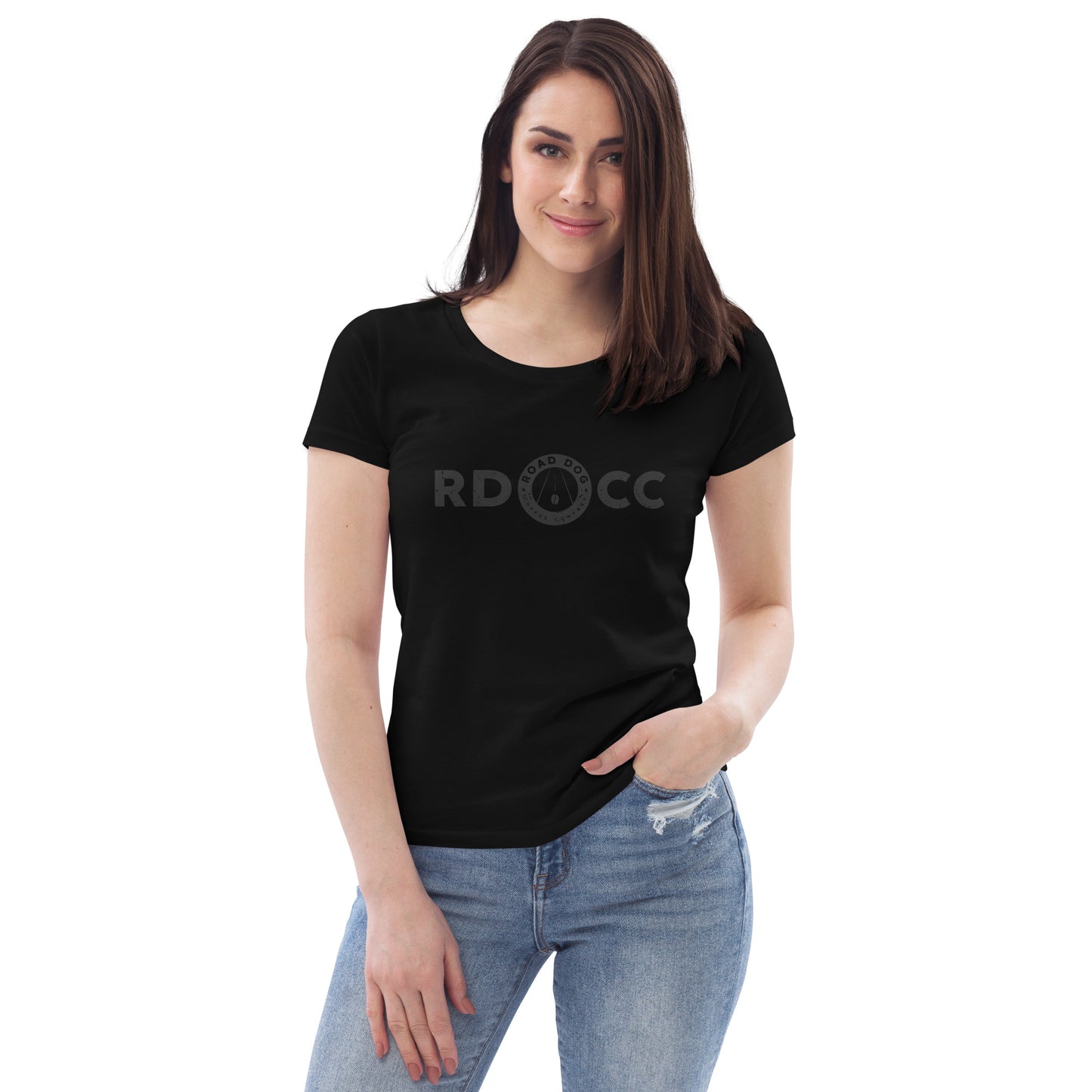 WOMEN'S FITTED RDCC/MEDALLION TEE