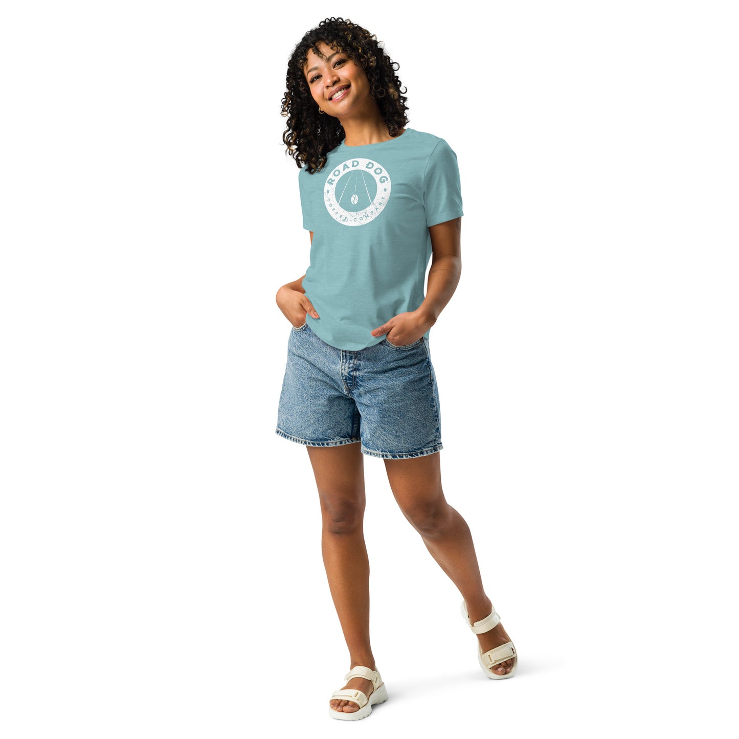 WOMEN'S RELAXED MEDALLION TEE