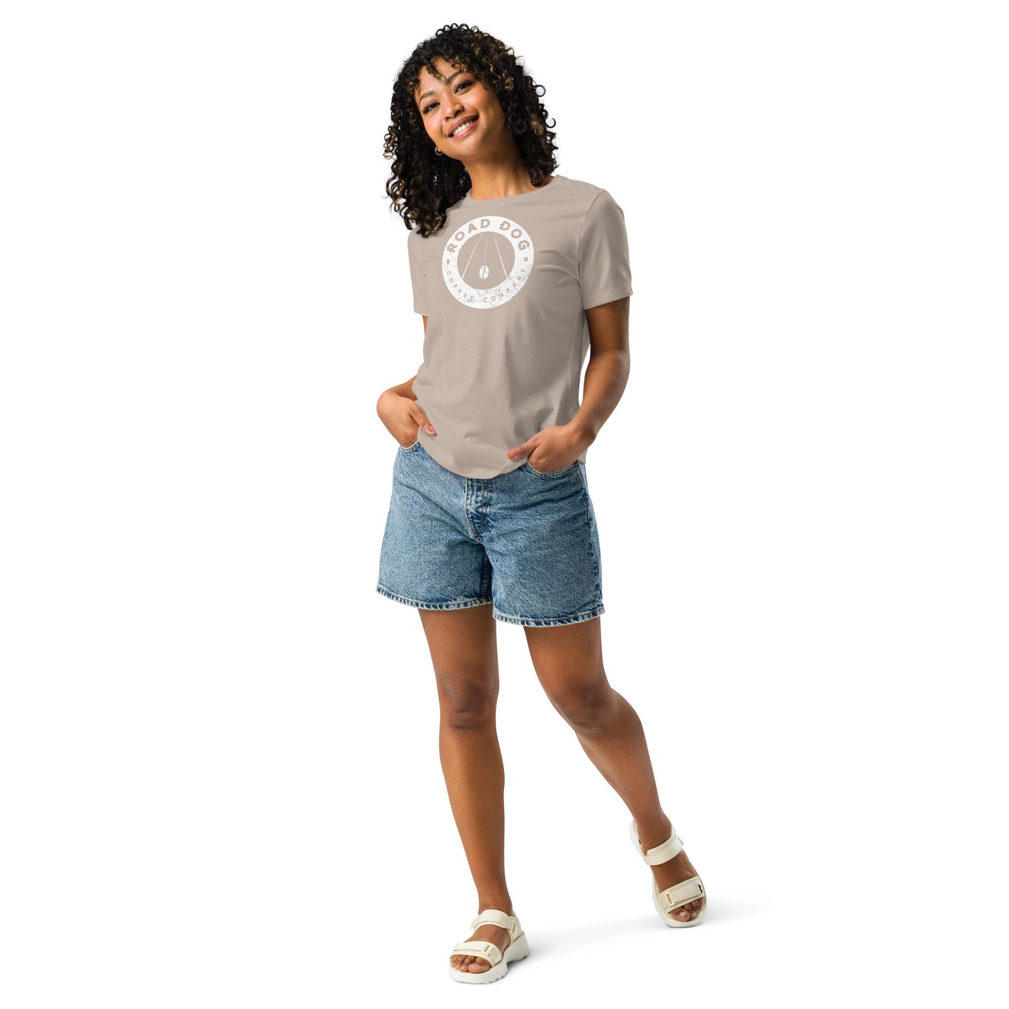 WOMEN'S RELAXED MEDALLION TEE